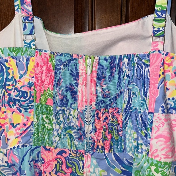 Lilly Pulitzer romper size 14. - Picture 4 of 5